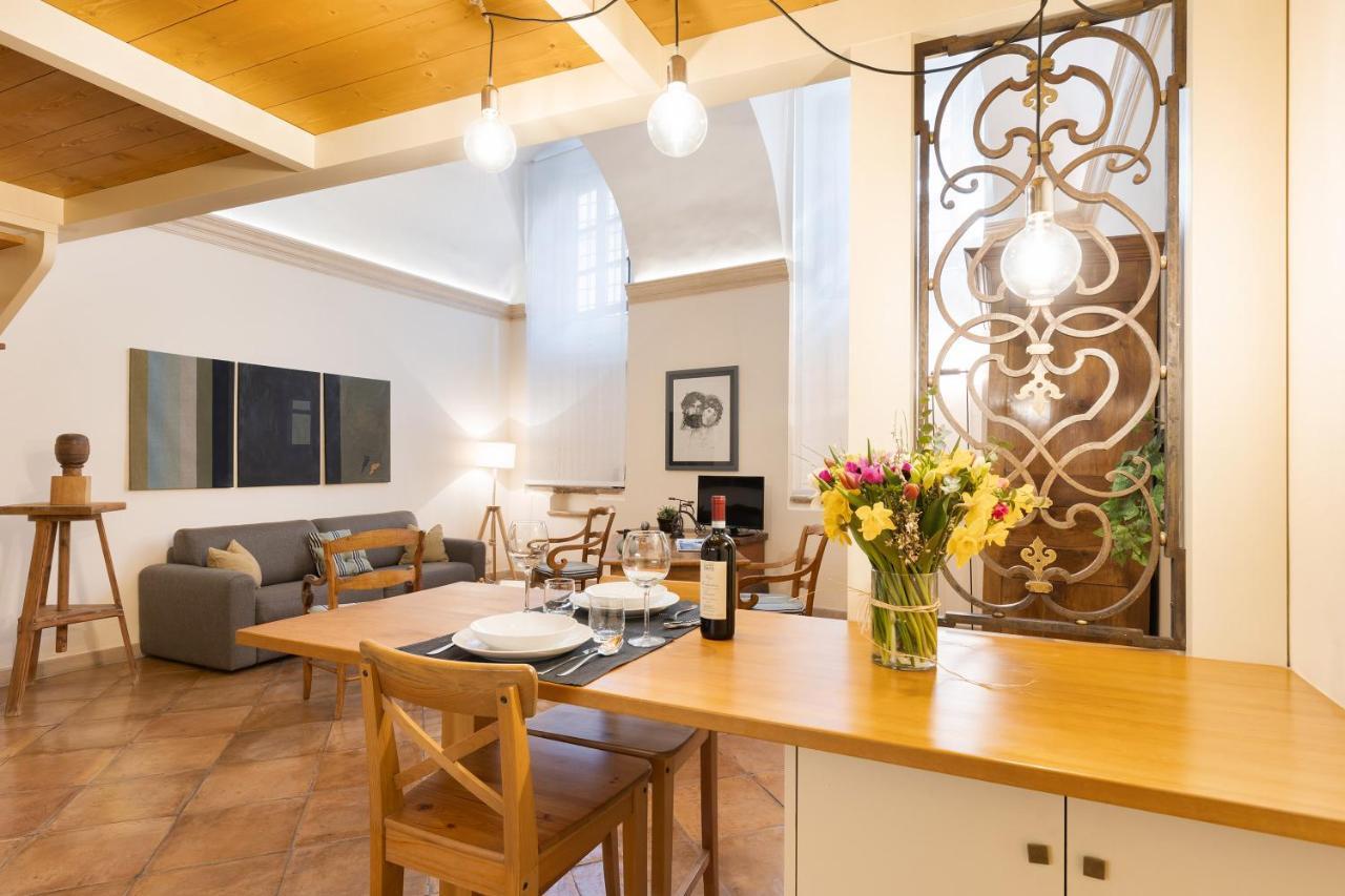 Rome As You Feel - Charming Loft Campitelli in Navona Esterno foto