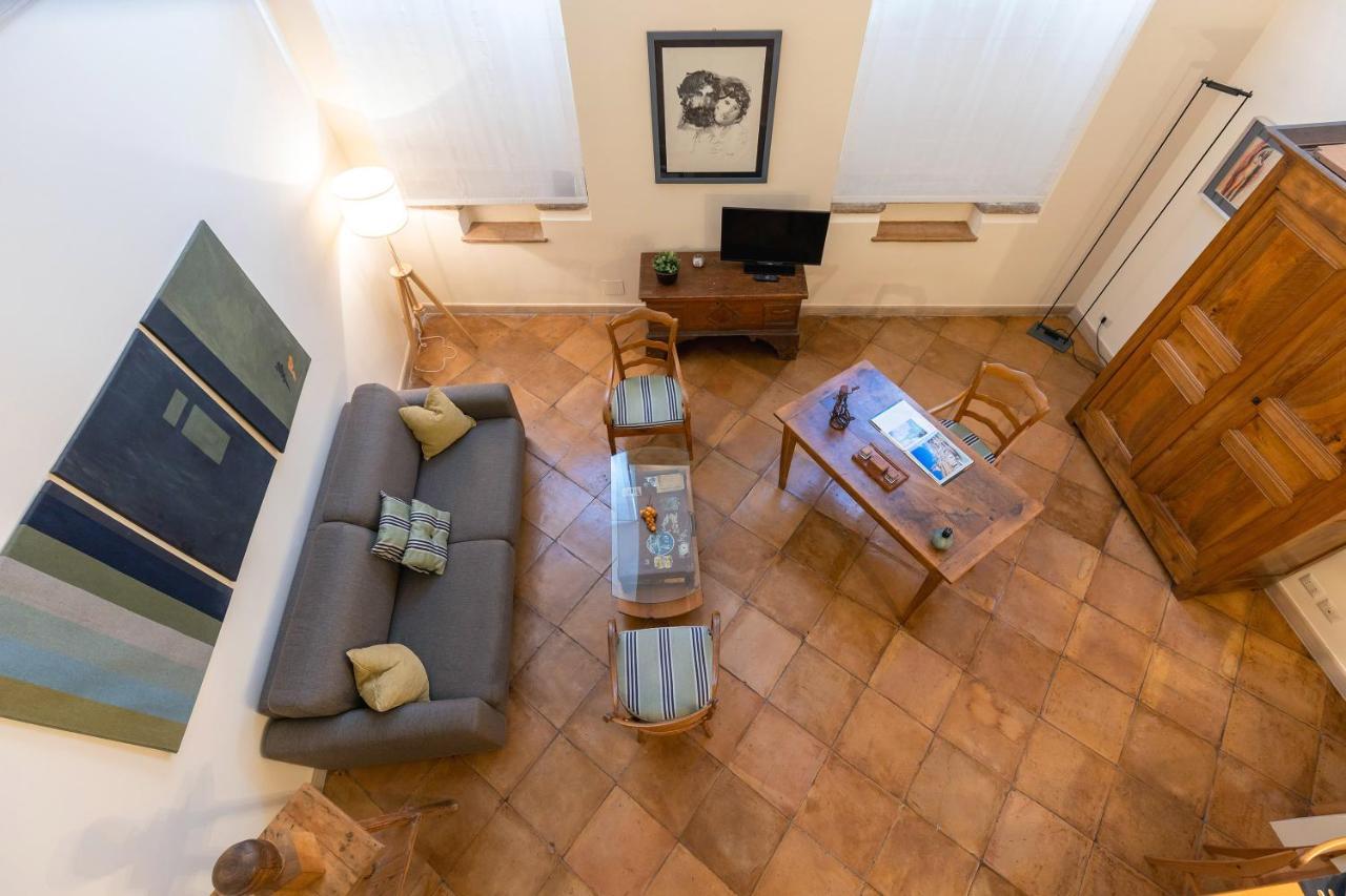 Rome As You Feel - Charming Loft Campitelli in Navona Esterno foto
