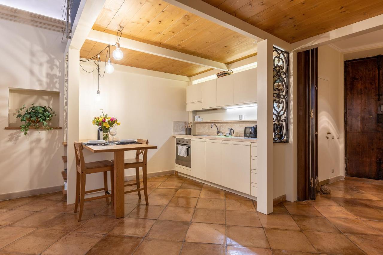 Rome As You Feel - Charming Loft Campitelli in Navona Esterno foto