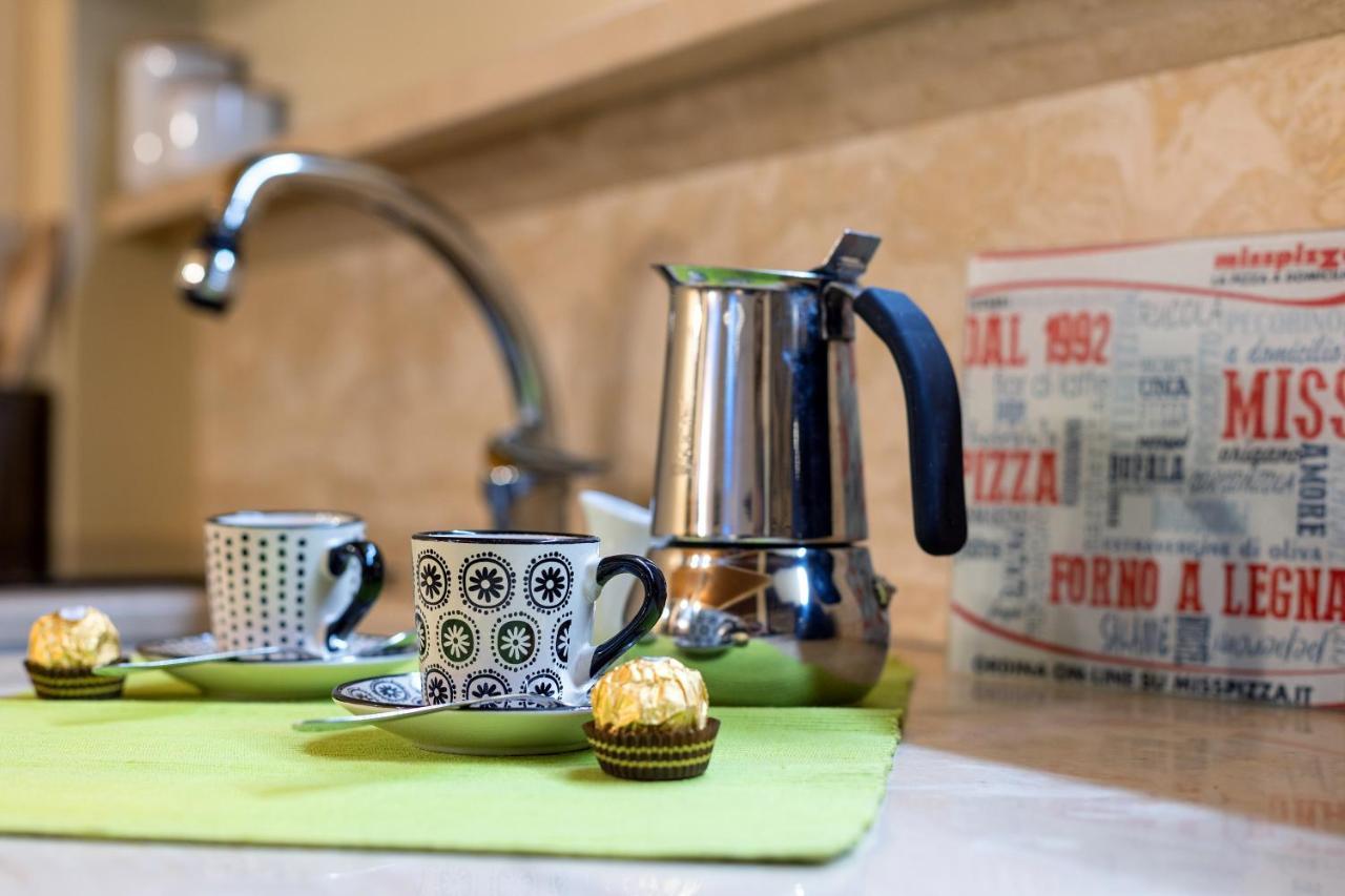 Rome As You Feel - Charming Loft Campitelli in Navona Esterno foto